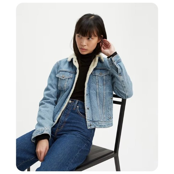 Levi's Jackets & Blazers - Levi’s Original Denim Sherpa Trucker Jacket sz M